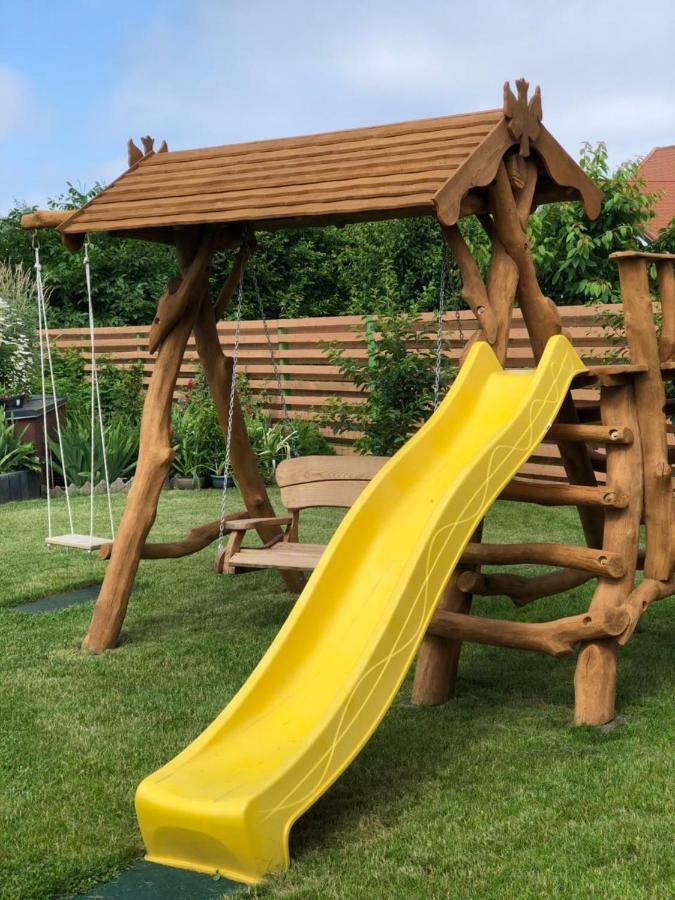 Karkle Twins Apartment Екстериор снимка